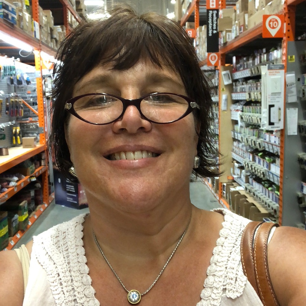 Meet your Posher, Tamara